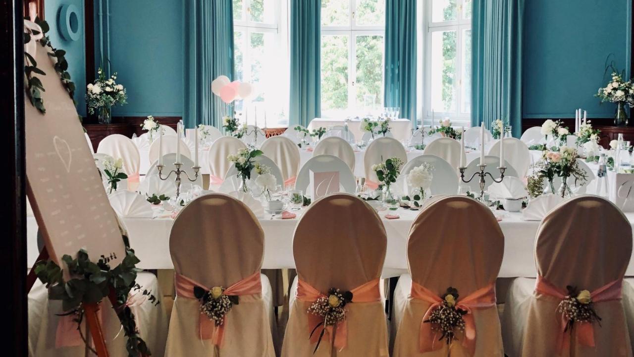 Hotel Schloss Teutschenthal Eksteriør bilde